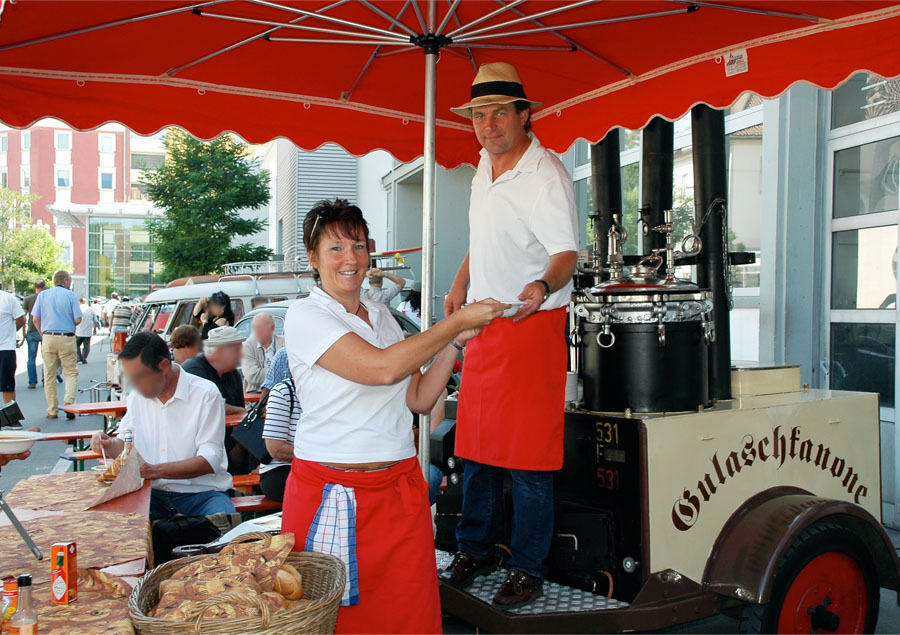 Gulaschkanone München historische Feldküche